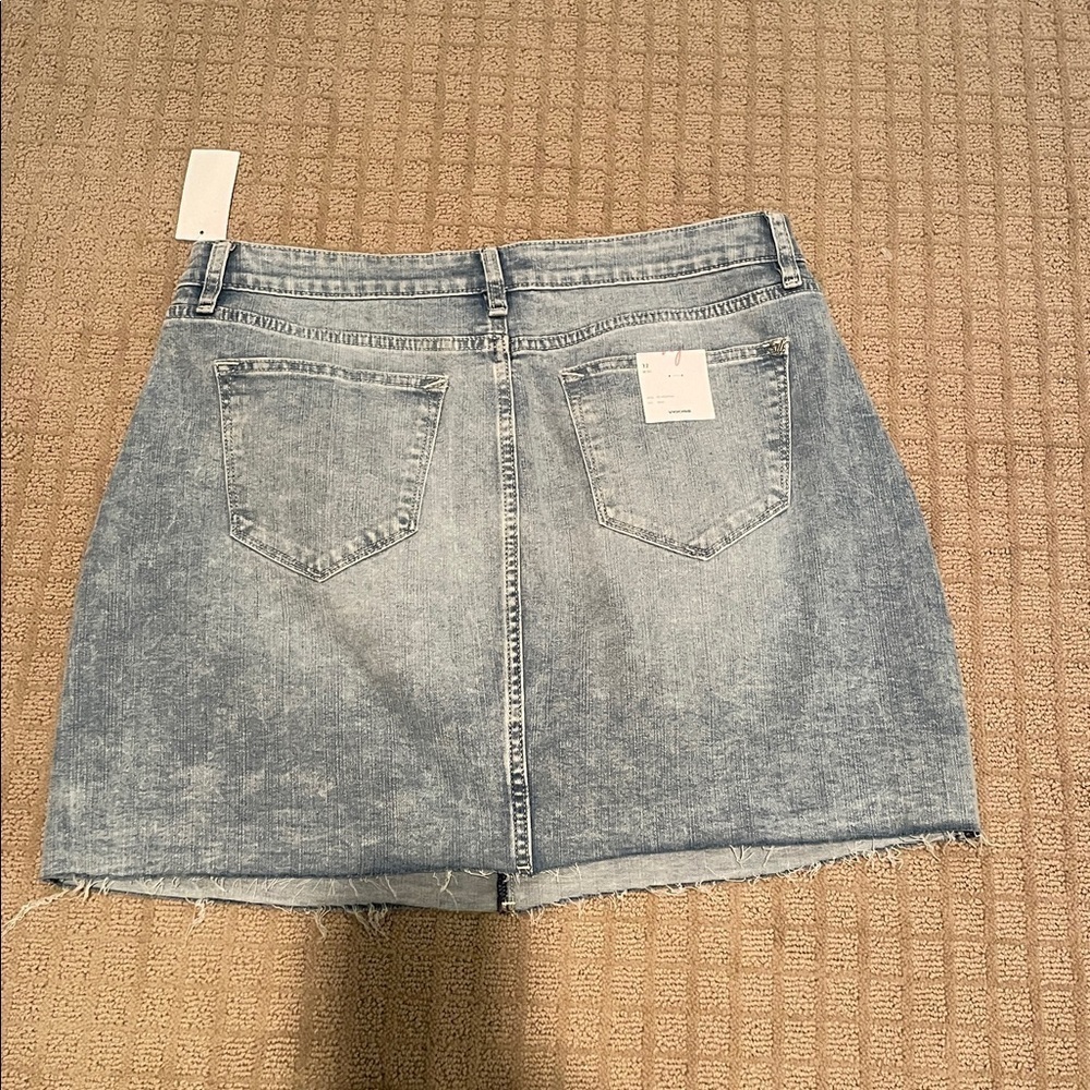 Vigoss Light Blue Denim Mini Skirt - Picture 4 of 4